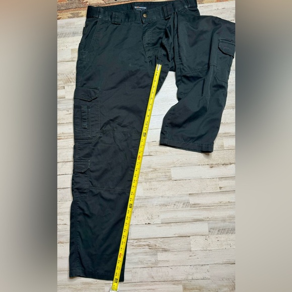 5.11 Tactical Series Ripstop Cargo Pants EMT Police Fire Mens Size 40x36 Black - Picture 6 of 10